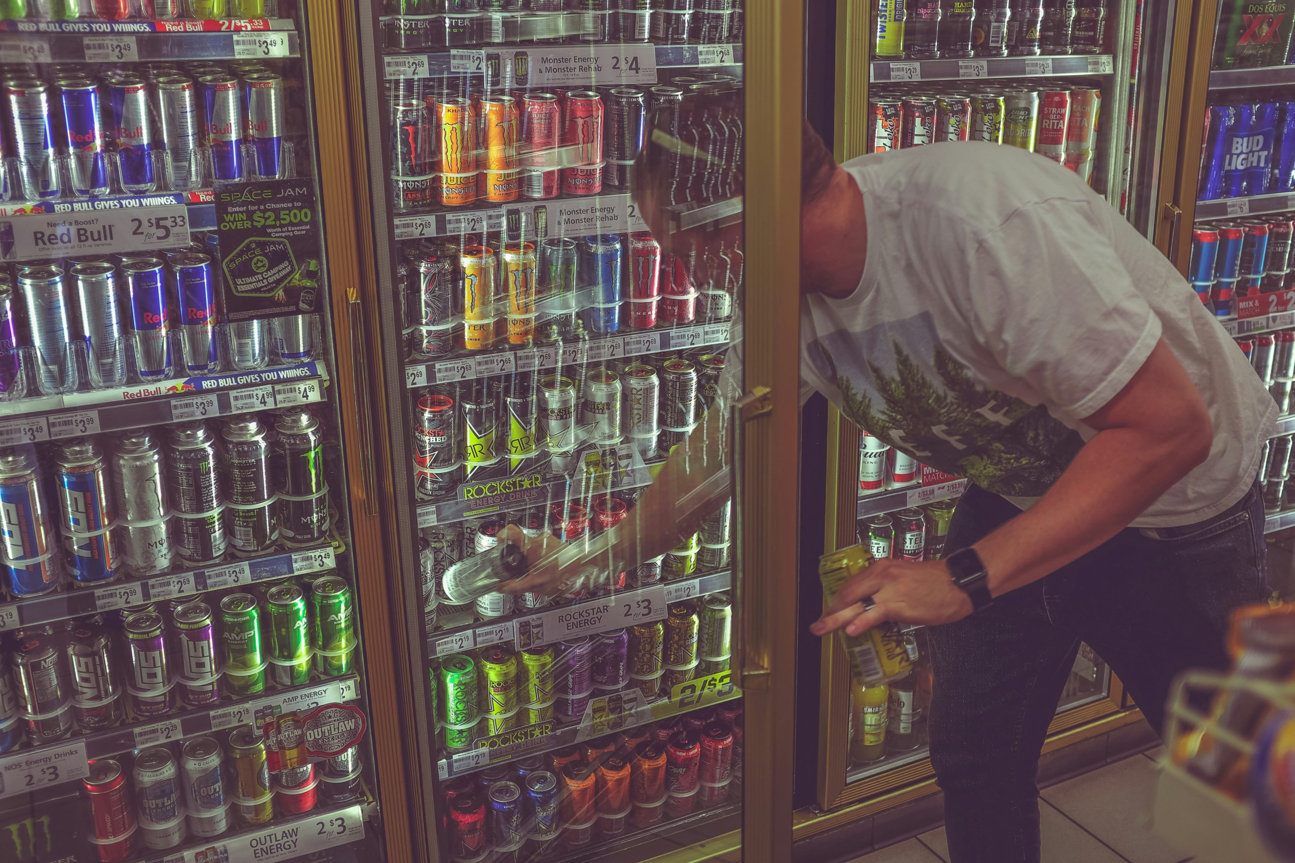 Darmkrebs Ursachen - Auch Energy Drinks sind bedenklich